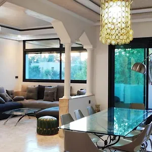 Nia Confort, Plein Centre Ville, Avec Terrasse Fez